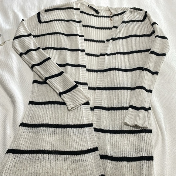 Doe & Rae - Picture 2 of 2